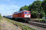 DB Schenker Rail Deutschland AG/144161/am-2072010-zieht-232-901-9-einen Am 20.7.2010 zieht 232 901-9 einen Kalkzug durch Ratingen-Lintorf.