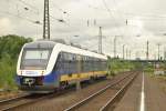Am 20.6.2011 verlässt VT558 Rheinhausen als RB31 nach Duisburg Hbf.