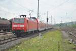 Am 5.8.2011 zieht 146 026-0 den RE2 nach Münster (Westf.) Hbf in den Bf von Haltern am See.